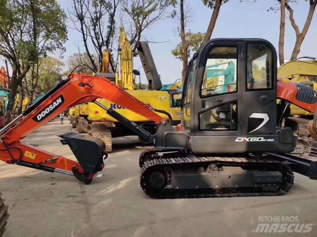Doosan DX 60-9C Верижен екскаватор