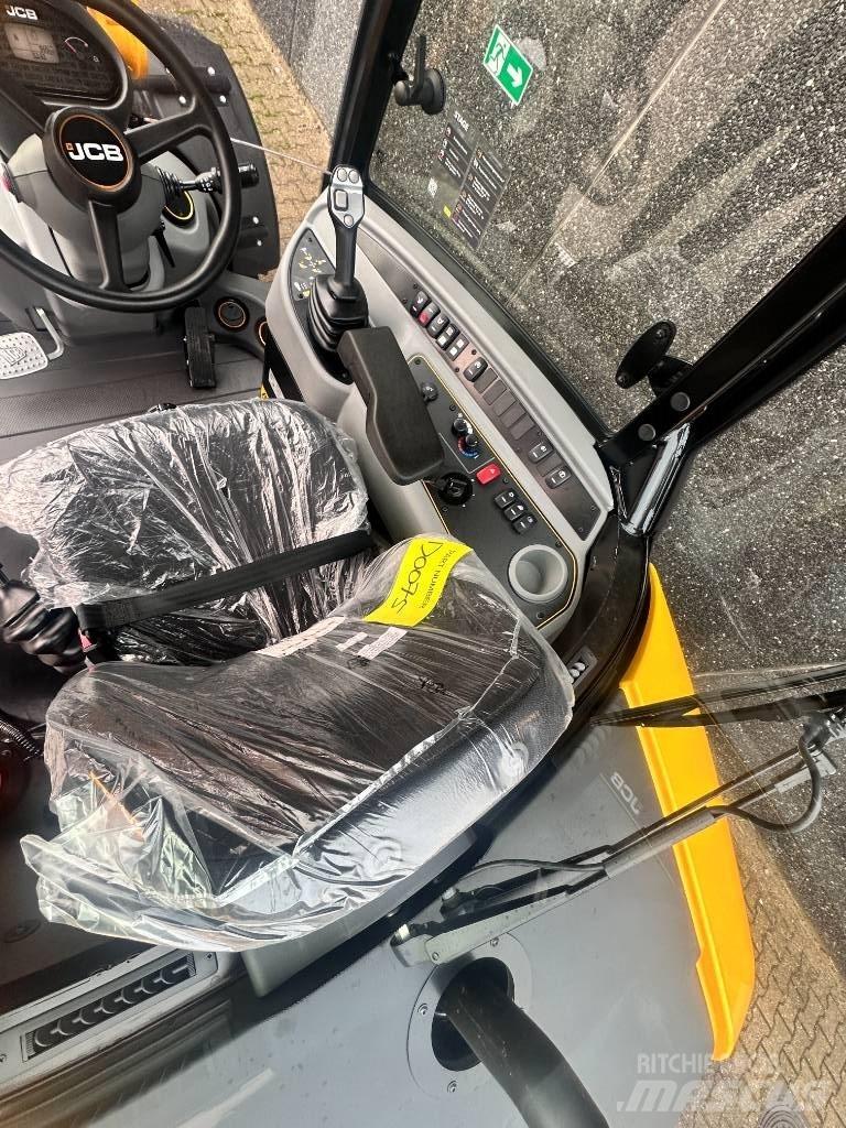 JCB 407 Колесни товарачи