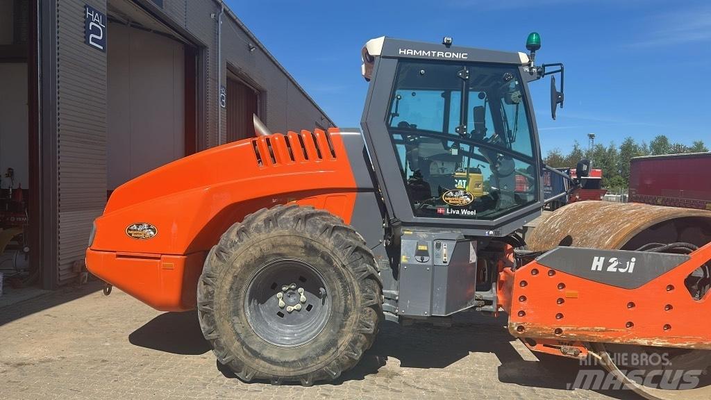 Hamm H20 i Еднобарабанни ролки
