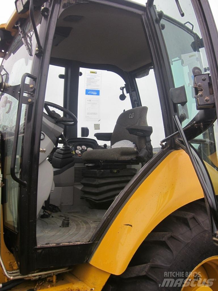 CAT 428E 4x4 Товарач със заден ексватор