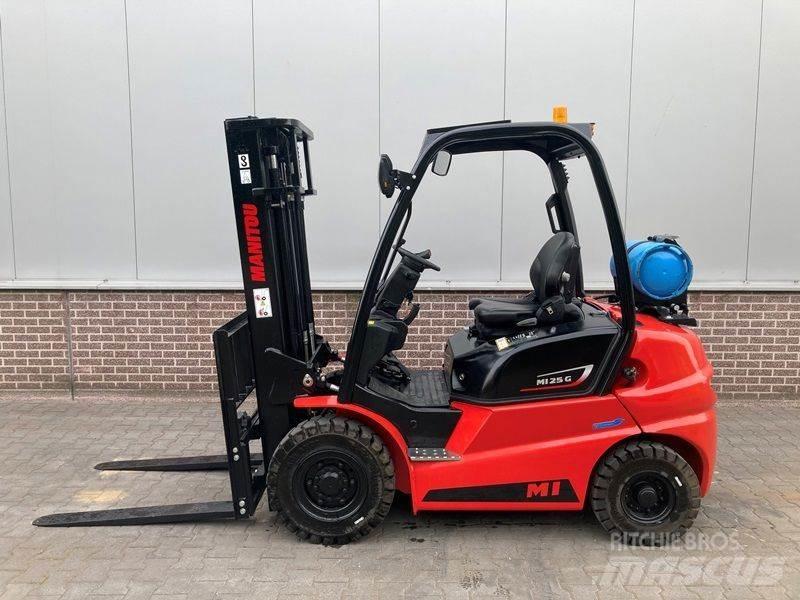 Manitou MI25 G Камиони с АГУ