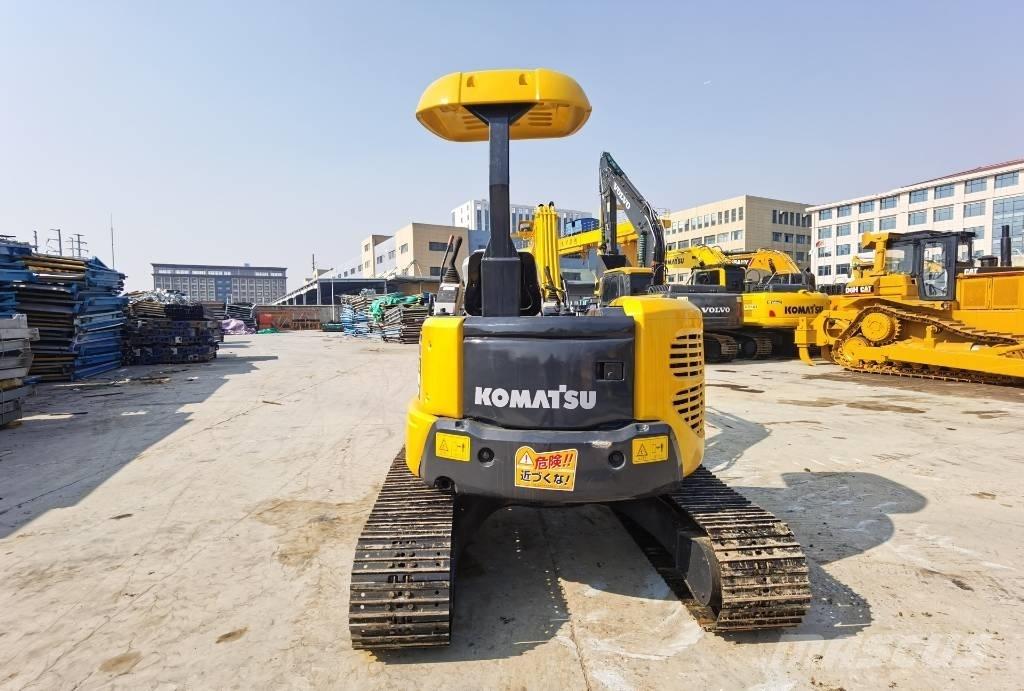 Komatsu PC 40 MR Мини екскаватори < 7 т