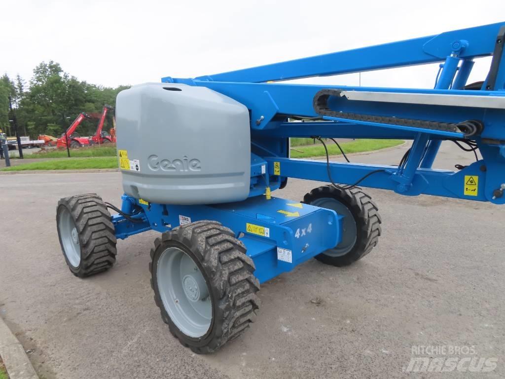 Genie Z 45/25 J Съчленени стрелови подемници