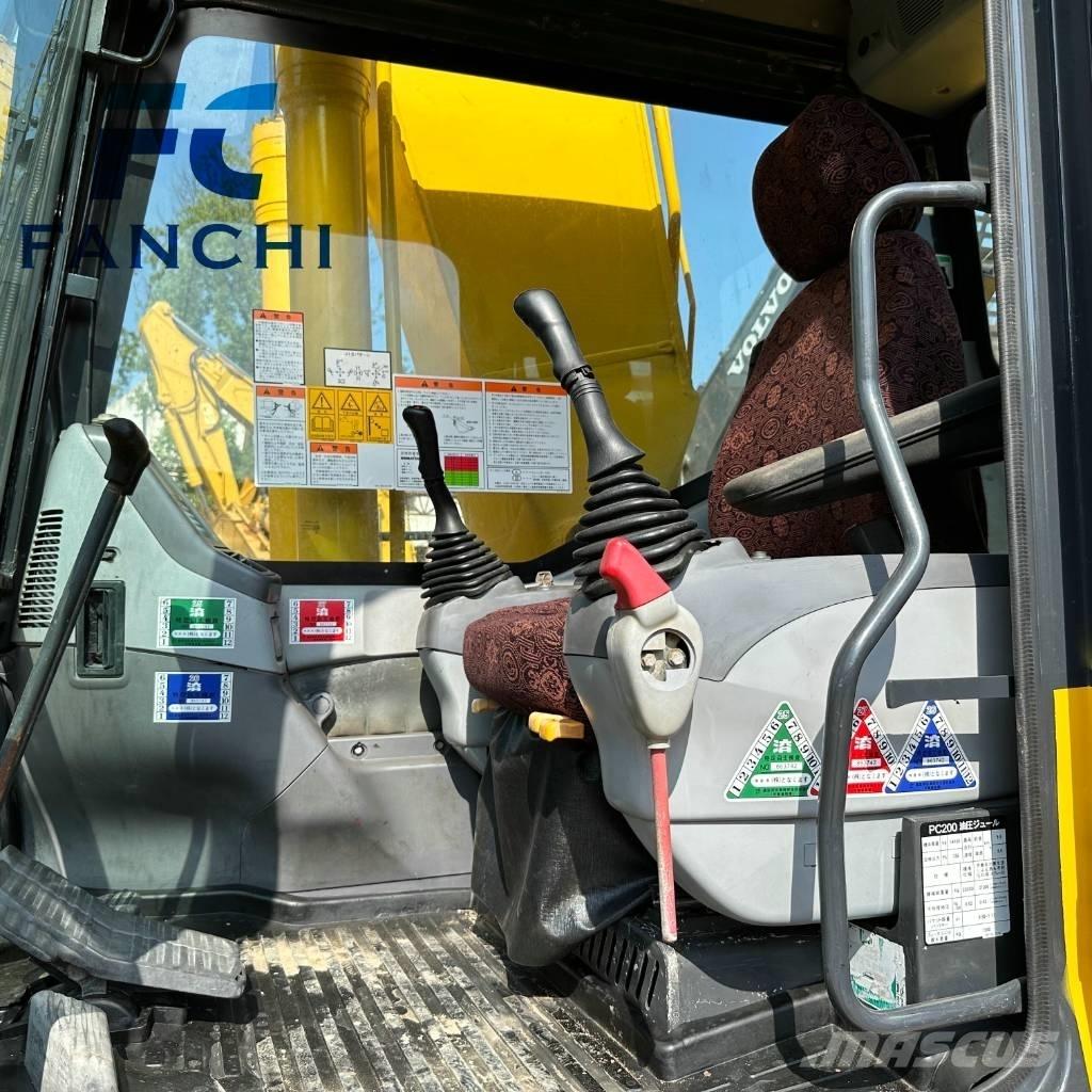 Komatsu PC 200-8 Верижен екскаватор