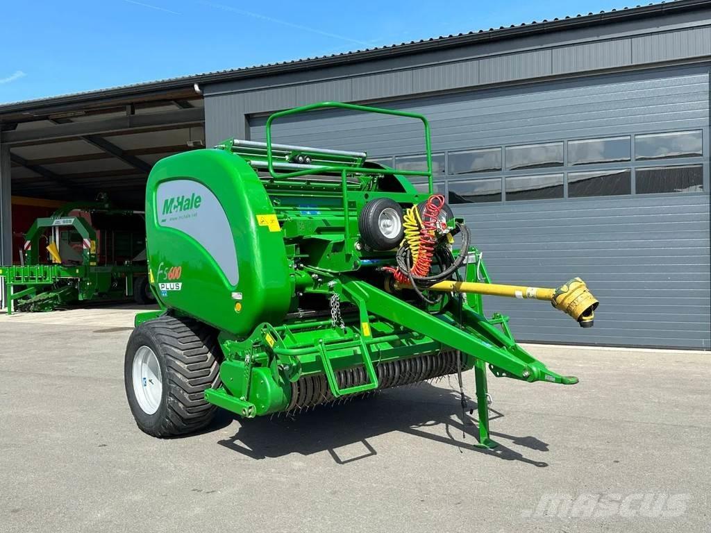 McHale F5600 plus Фуражни комбайни