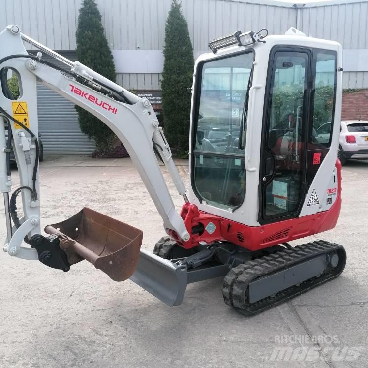 Takeuchi TB216 Мини екскаватори < 7 т