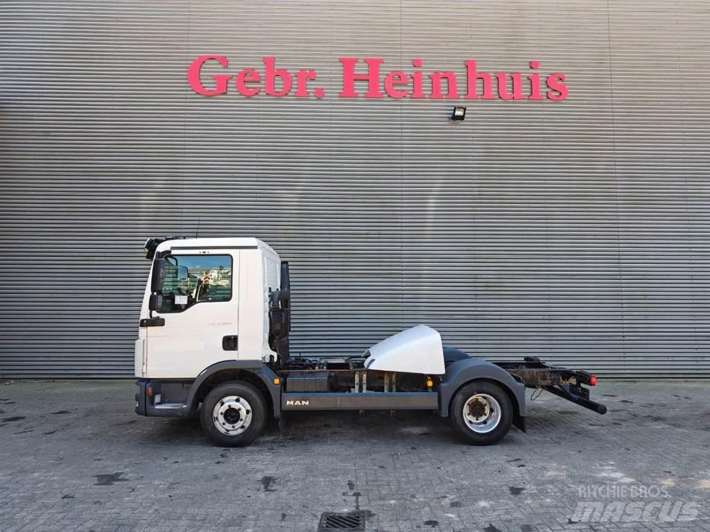 MAN TGL 8.220 4x2 Шаси кабини