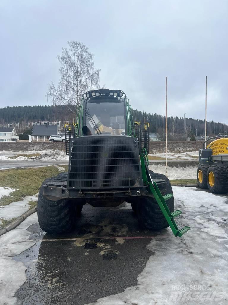 John Deere 1210 E Форуардери