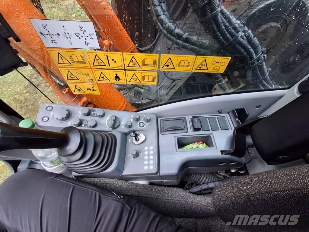 Hitachi ZX 225 US LC Верижен екскаватор