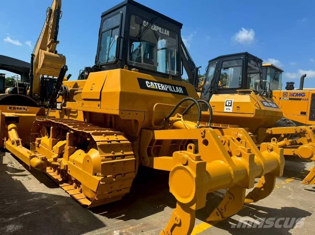 CAT D 6 G LGP II Верижни булдозери
