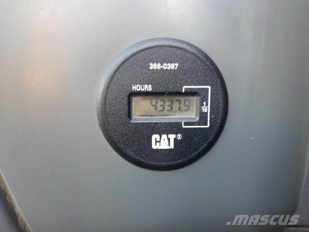 CAT 311 F BLADE Верижен екскаватор