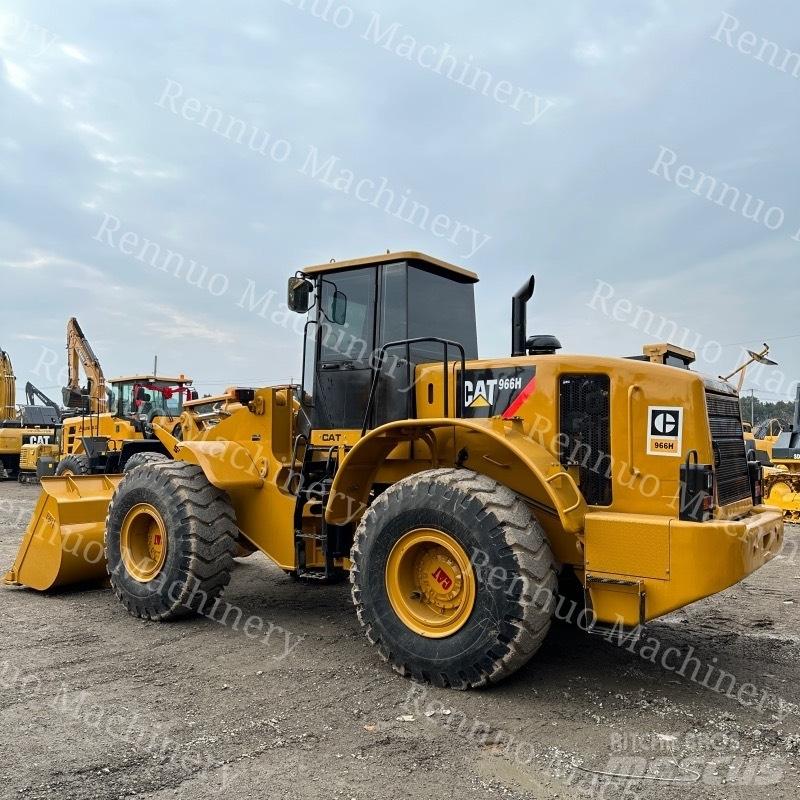 CAT 966H Колесни товарачи
