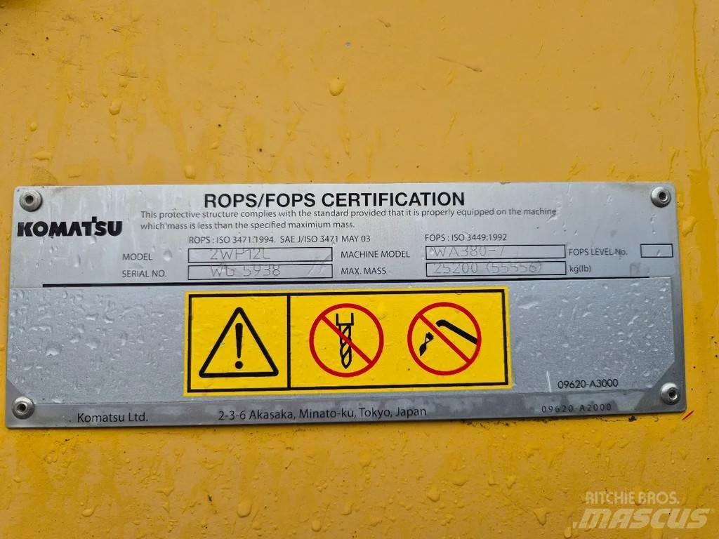 Komatsu WA 380 - 7 Колесни товарачи