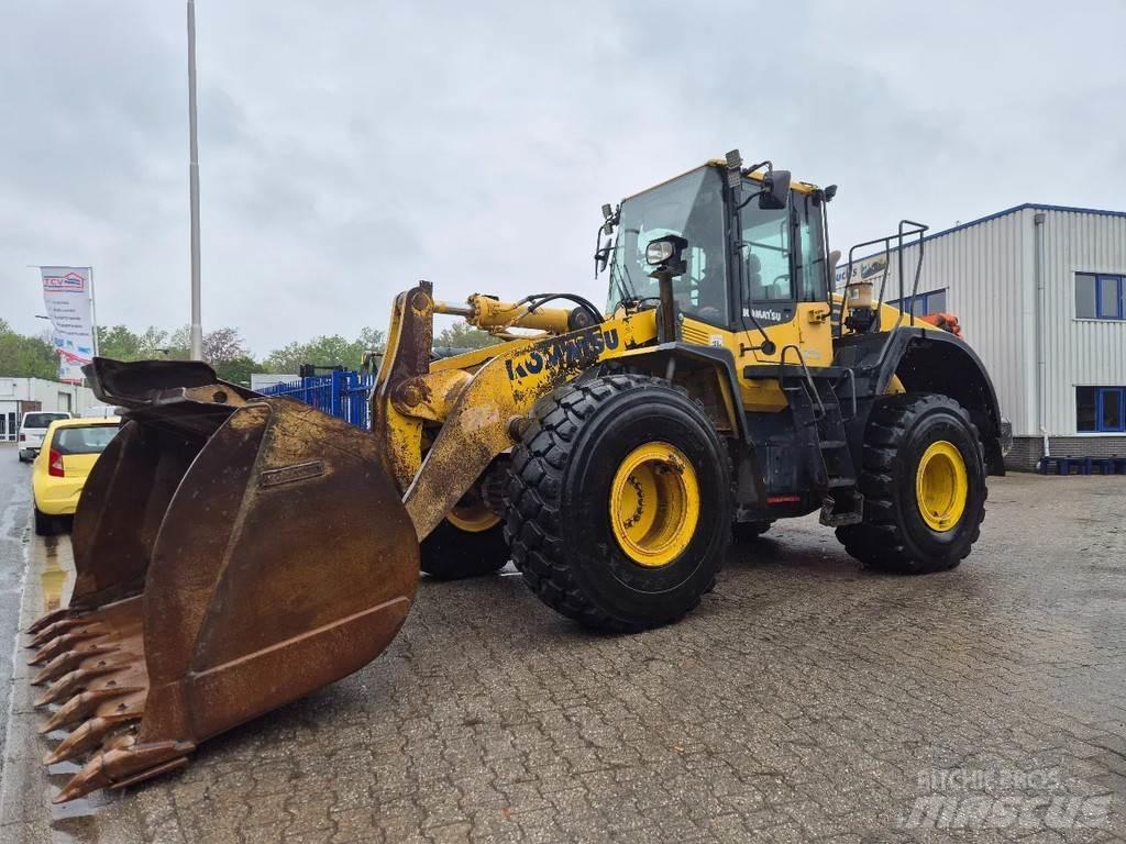 Komatsu WA 380 - 7 Колесни товарачи