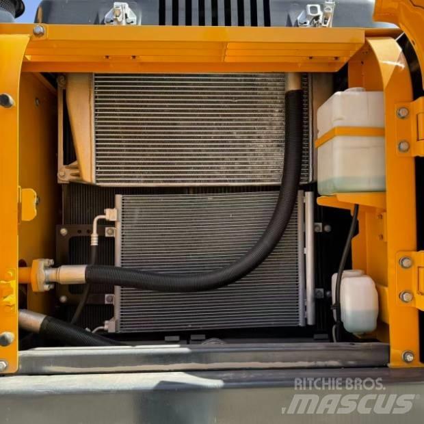 Hyundai R220-9S Верижен екскаватор