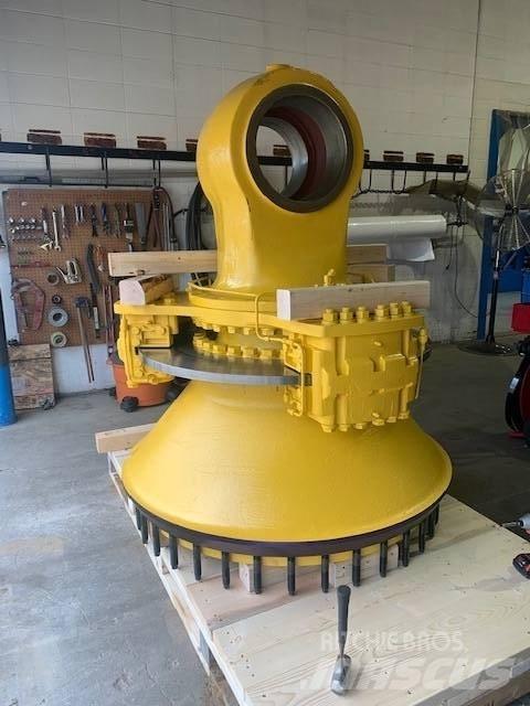 Komatsu 830 E Дъмпери/моторни превозни средства