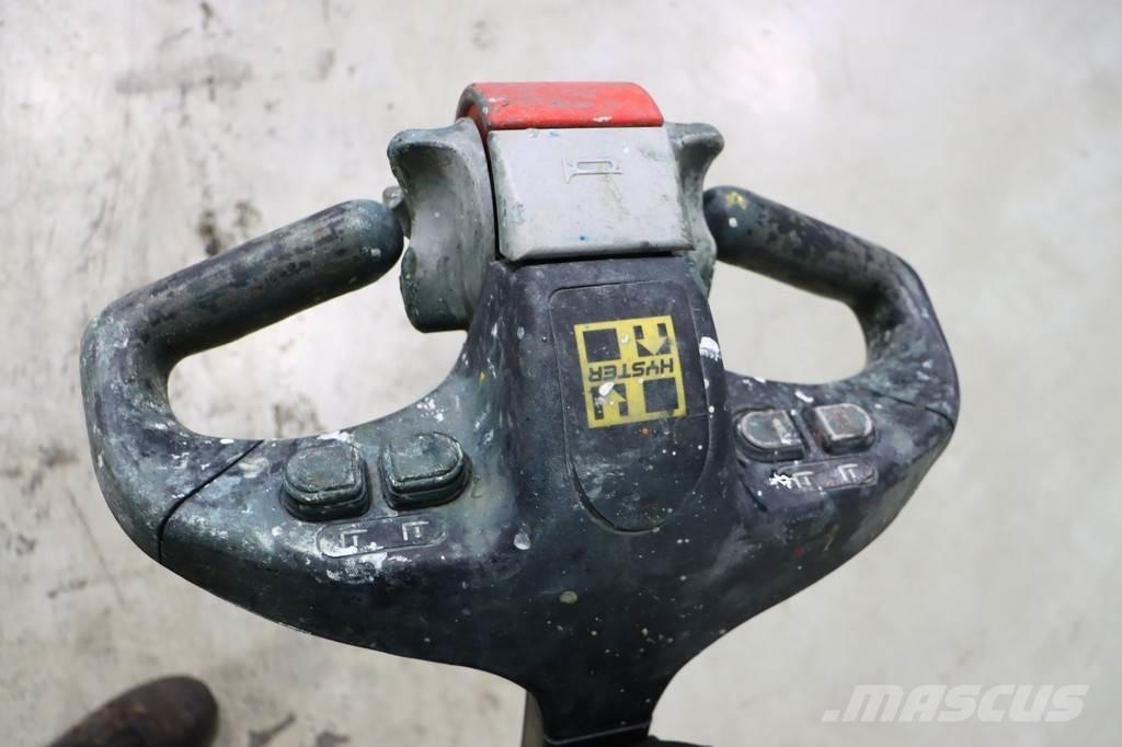 Hyster S1.6 Колички високоповдигачи с теглич