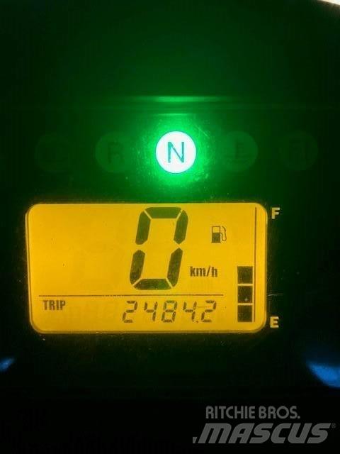 Suzuki LTA 400 F Високопроходими автомобили
