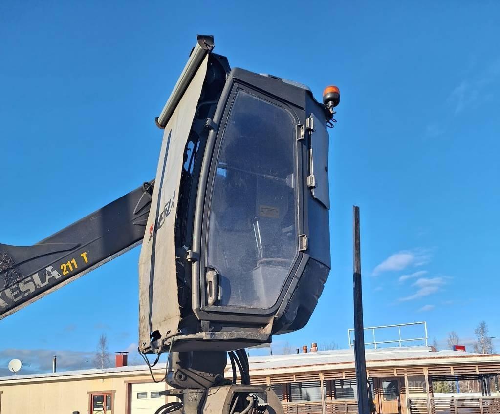 Kesla 2110 Каранове за дървен материал