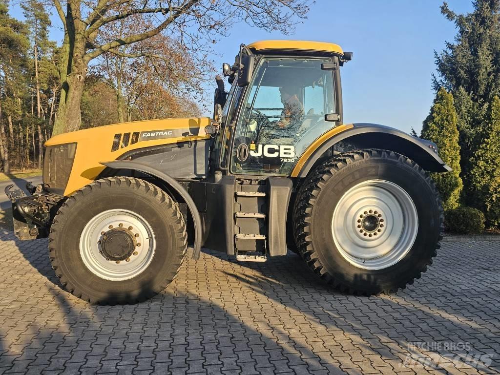 JCB Fastrac 7230 Трактори