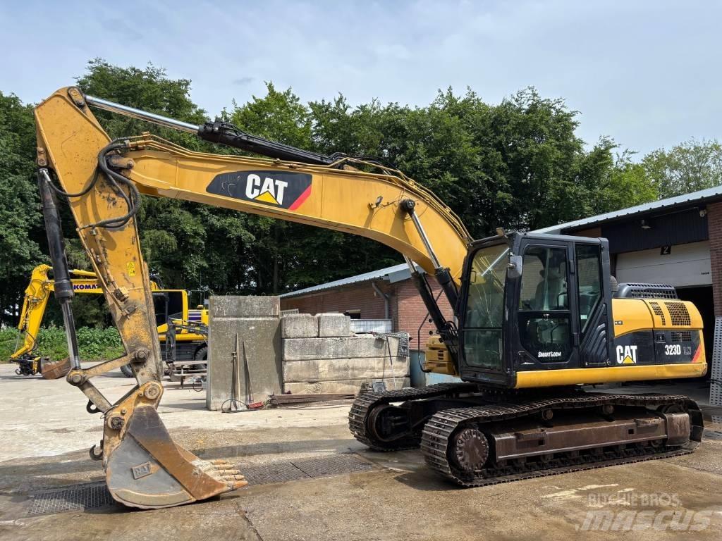 CAT 323 D LN Верижен екскаватор