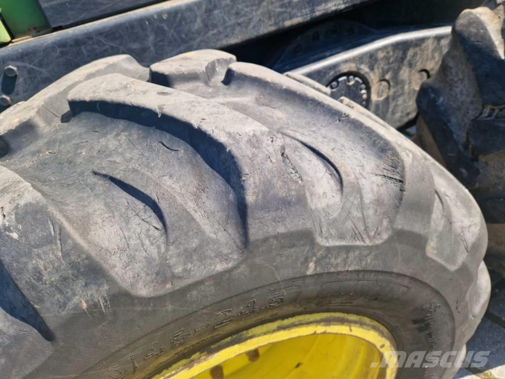 John Deere 1010 E Форуардери