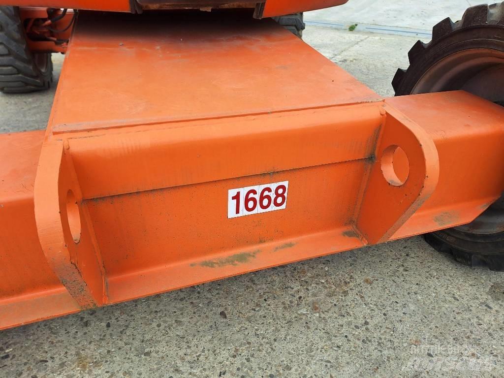 JLG 600 AJ Съчленени стрелови подемници