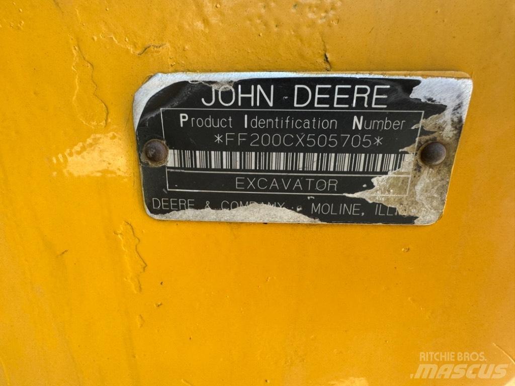 DEERE 200 LC Верижен екскаватор