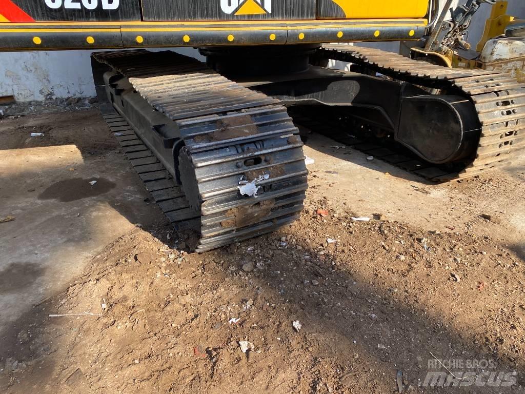 CAT 320 D Верижен екскаватор