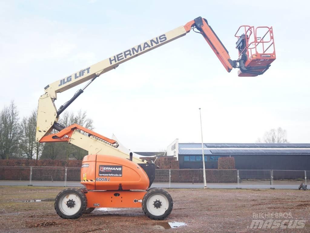JLG 600 AJ Съчленени стрелови подемници