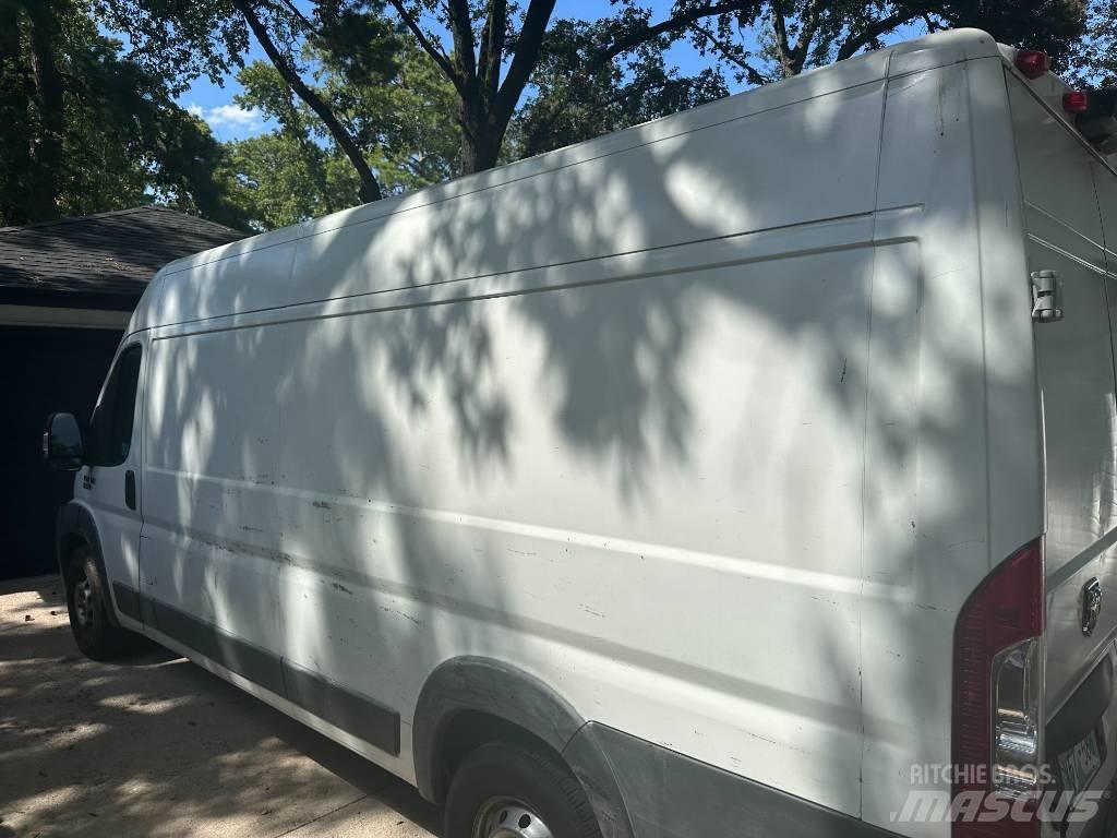 Dodge promaster Каросерии
