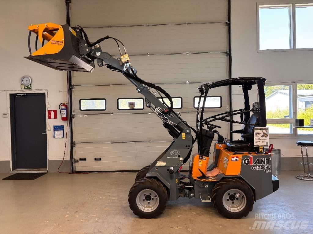 GiANT G 1200 TELE Многофункционални товарачи