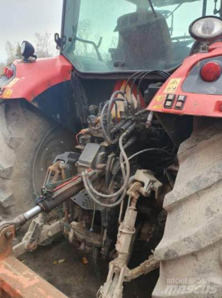 McCormick MC 130 Трактори
