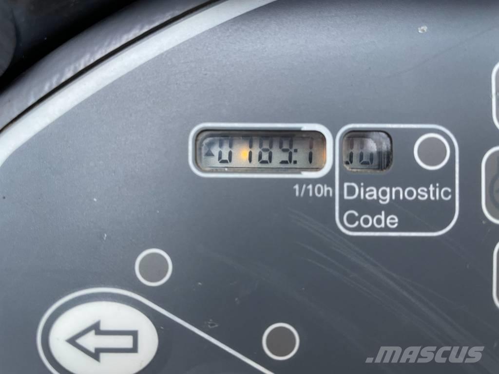 Hamm HD 12 VV Двойни барабанни ролки
