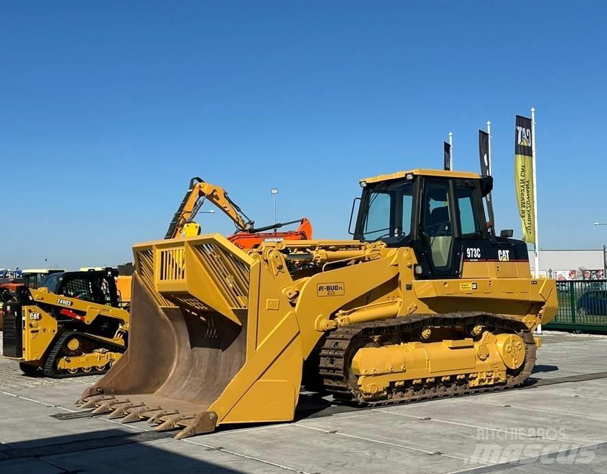 CAT 973 C Верижен товарач