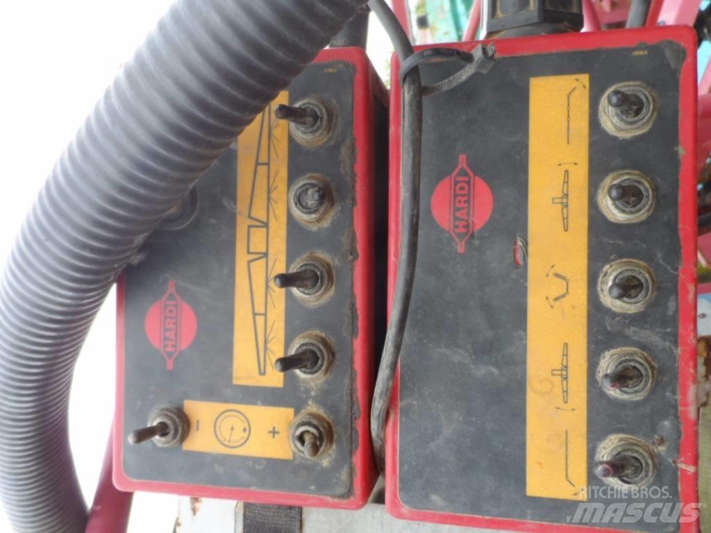 Hardi TZ2500 Прикачни пръскачки
