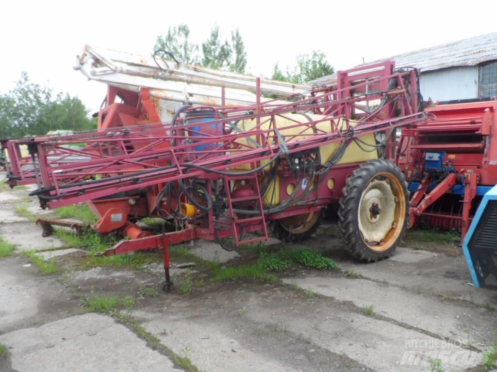 Hardi TZ2500 Прикачни пръскачки
