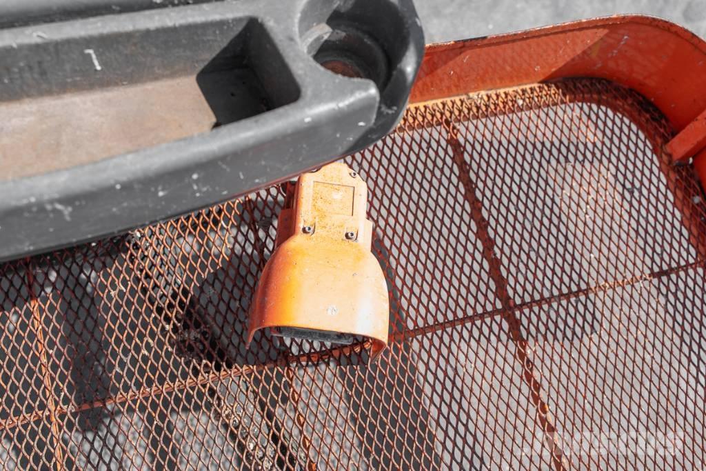 JLG 460 SJ Телескопични повдигачи
