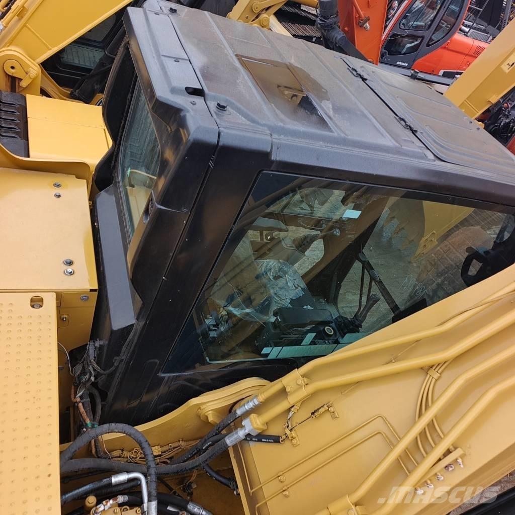 CAT 320 GC Верижен екскаватор