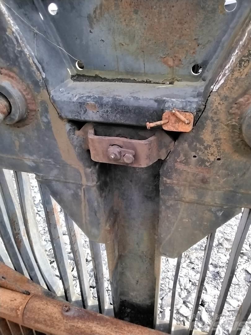 Valmet 860.3 Други компоненти