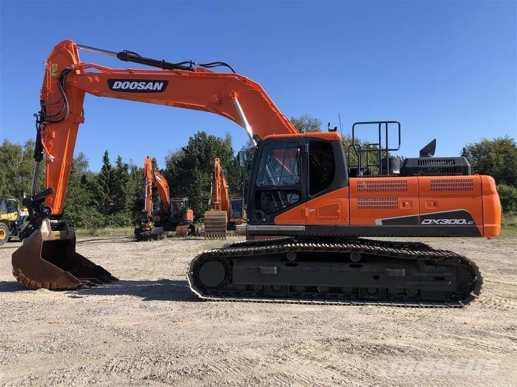 Doosan dx300 Верижен екскаватор