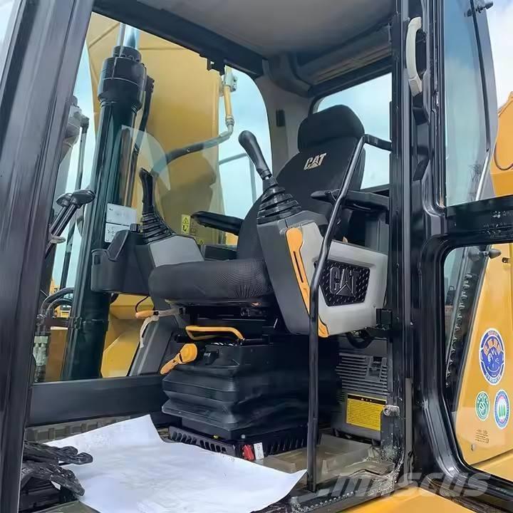 CAT 320 GC Верижен екскаватор