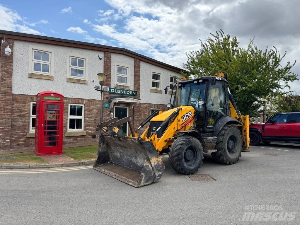 JCB 3 CX Contractor Товарач със заден ексватор