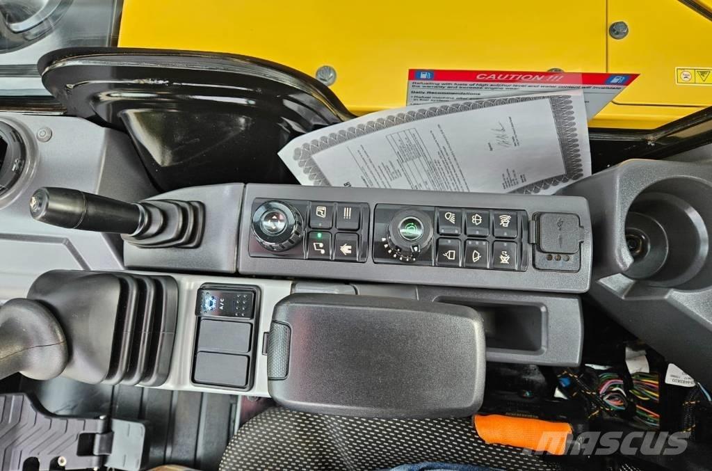 CAT 302.7 CR Мини екскаватори < 7 т