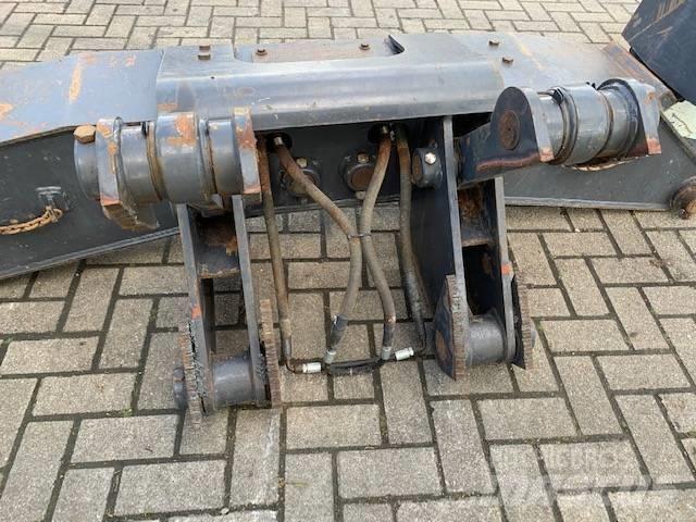 Doosan Outriggers Шаси