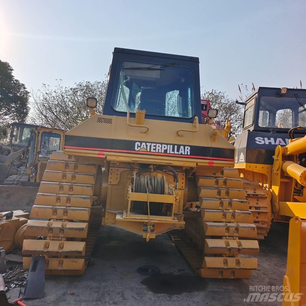 CAT D 7 R Верижни булдозери
