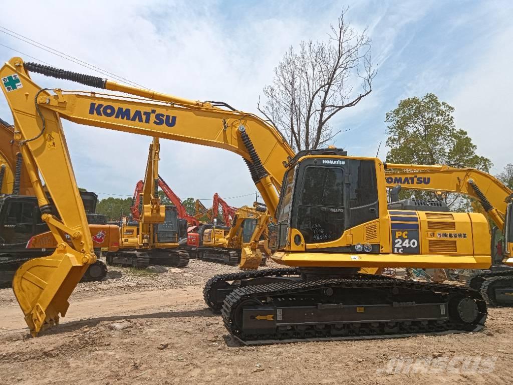 Komatsu PC 240 Верижен екскаватор