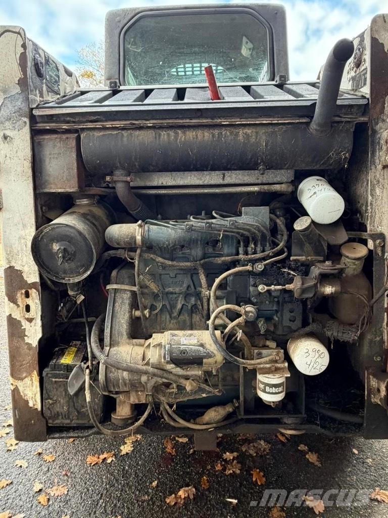 Bobcat 763 Мини товарачи
