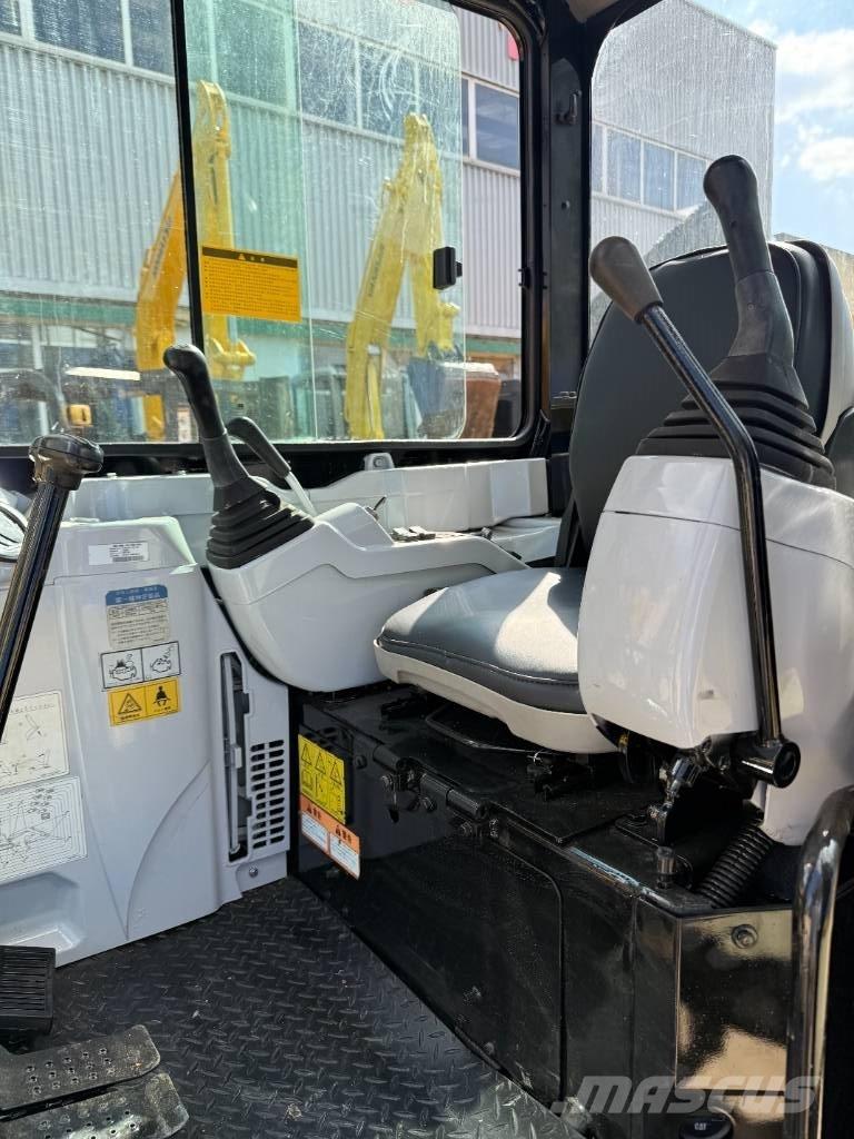 CAT 303.5E Мини екскаватори < 7 т