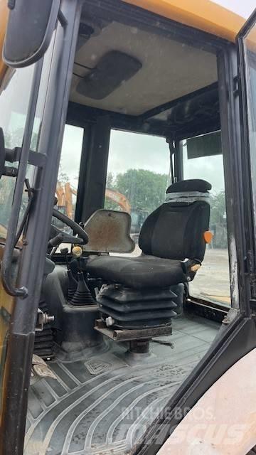 JCB 2 CX Колесни товарачи